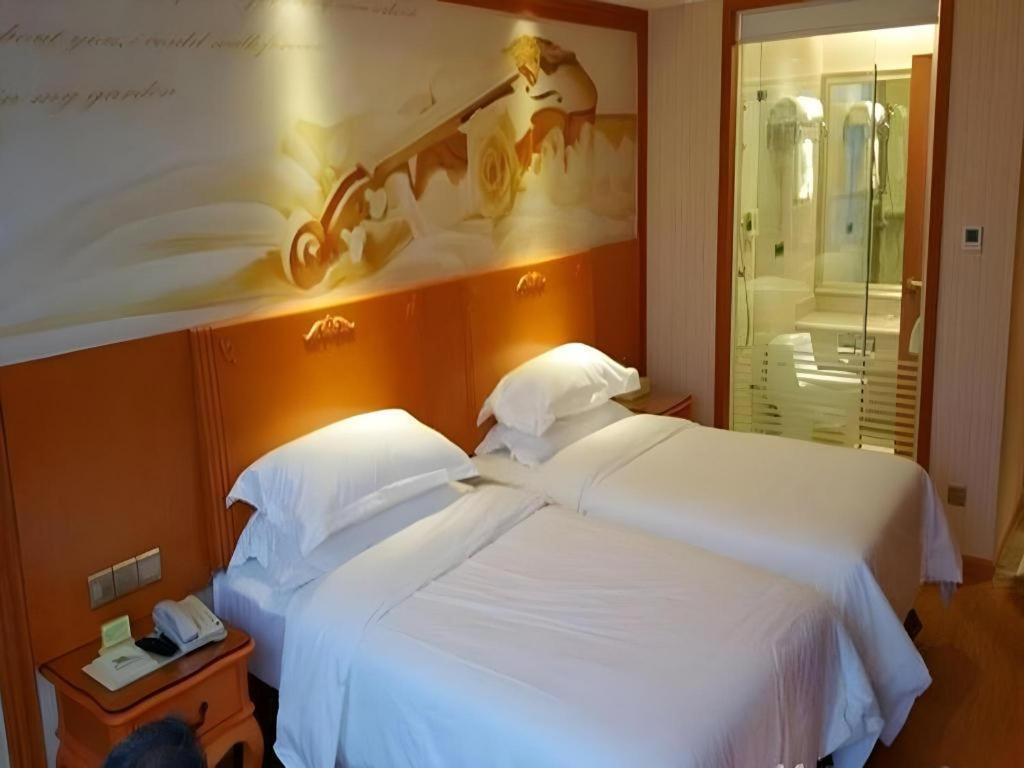 Vienna Hotel Tianjin Guizhou Road Branch Екстериор снимка