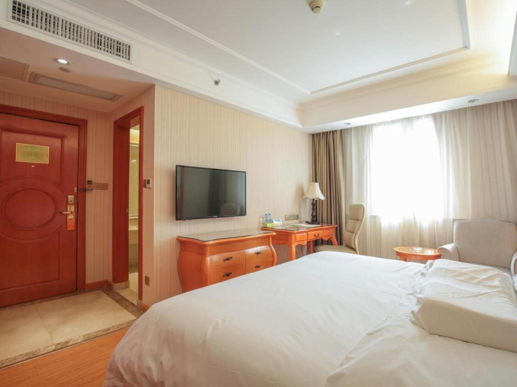 Vienna Hotel Tianjin Guizhou Road Branch Екстериор снимка