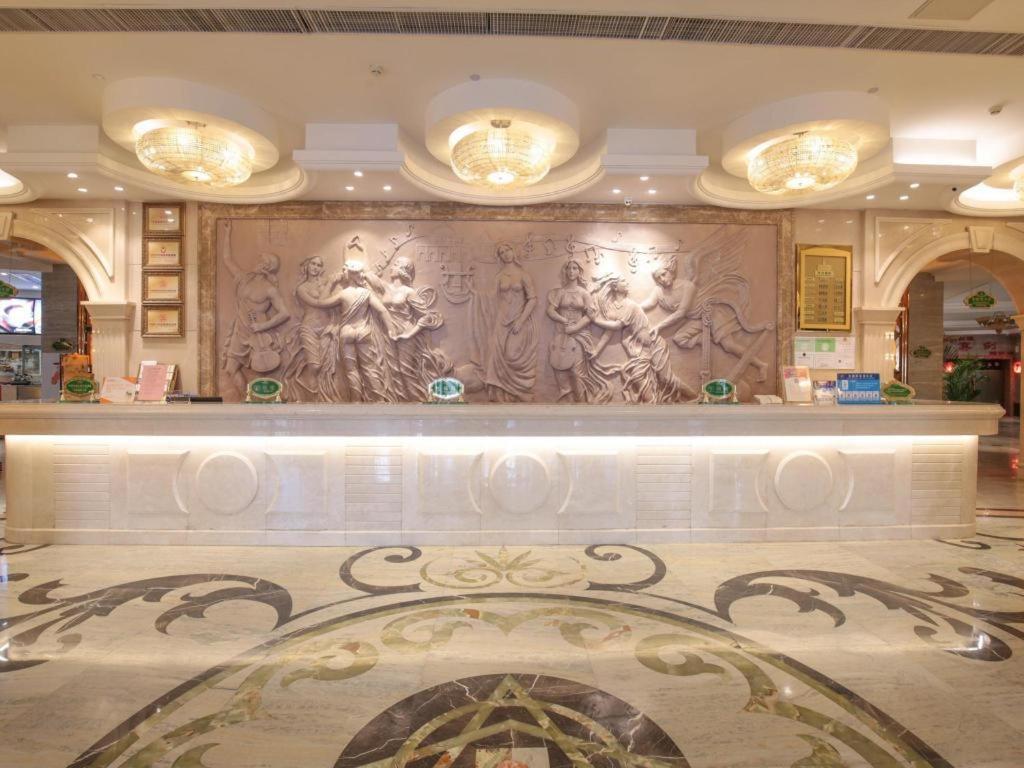 Vienna Hotel Tianjin Guizhou Road Branch Екстериор снимка